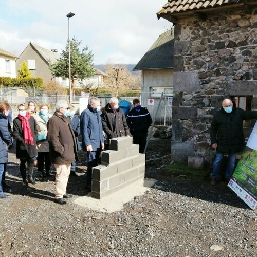 Première pierre de l’extension du groupe scolaire